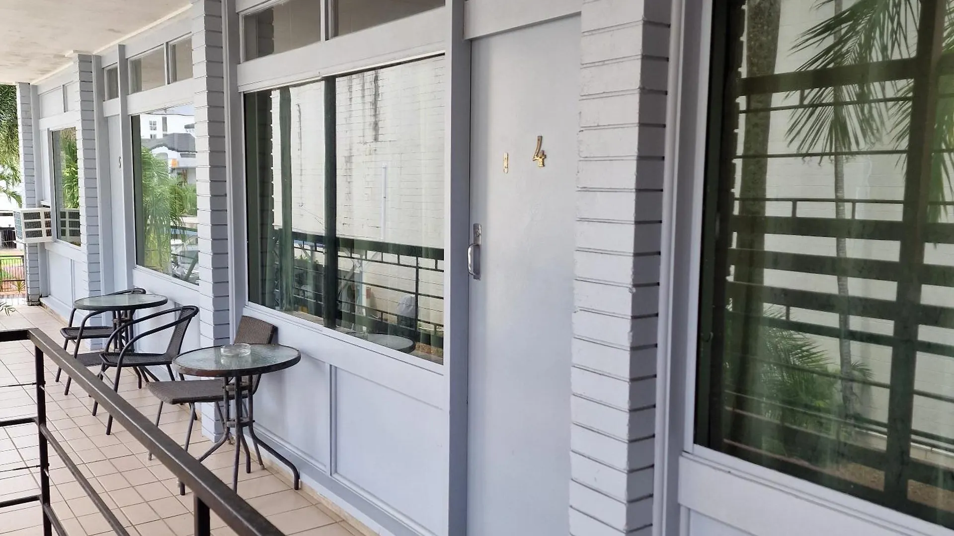 A1 Inn The City A1 Car Rentals Cairns Australia